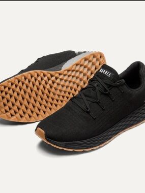 NOBULL Allday 365 Sneakers - size 7 - worn in good condition